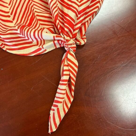 Greylin Red & Khaki Print Side Tie Cap Sleeve Blouse sz XS EUC - Picture 3 of 6